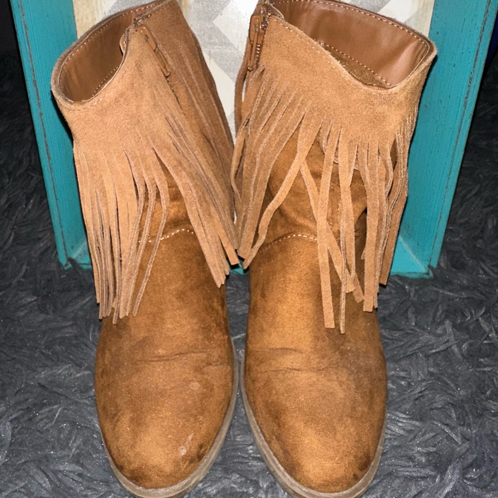 Fringe Suede Ankle Boots - Brown